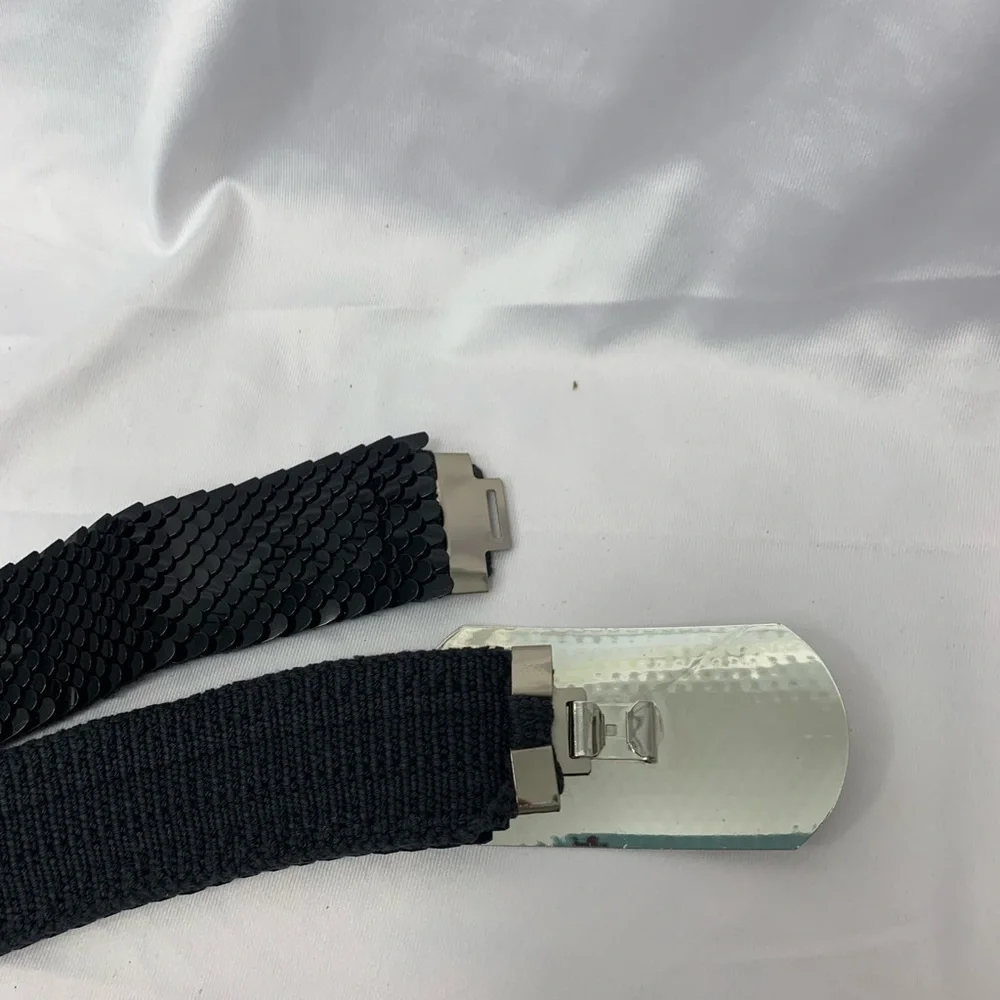 Silver Buckle Black Sequin Stretch‎ Elastic Belt 26” Like New